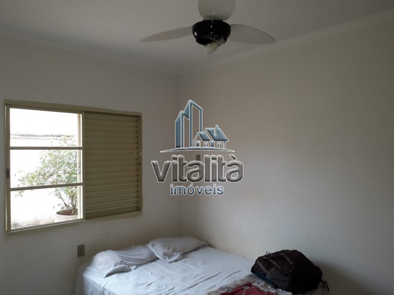 Casa à venda com 3 quartos, 200m² - Foto 5