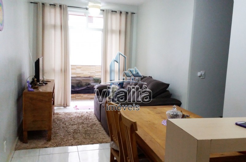 Apartamento à venda com 3 quartos, 65m² - Foto 2