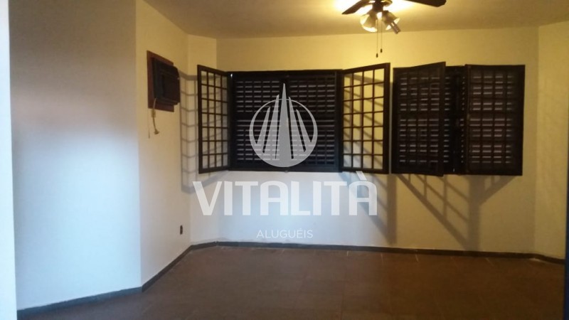 Casa à venda com 2 quartos, 318m² - Foto 15