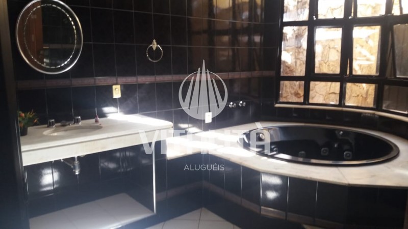 Casa à venda com 2 quartos, 318m² - Foto 9
