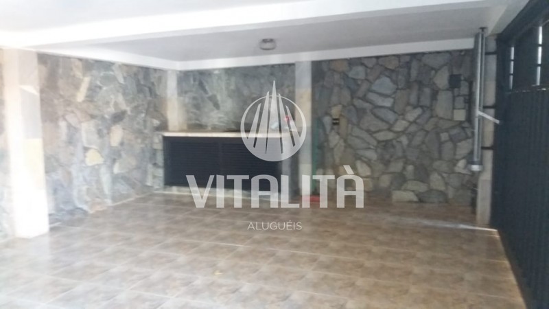 Casa à venda com 2 quartos, 318m² - Foto 3