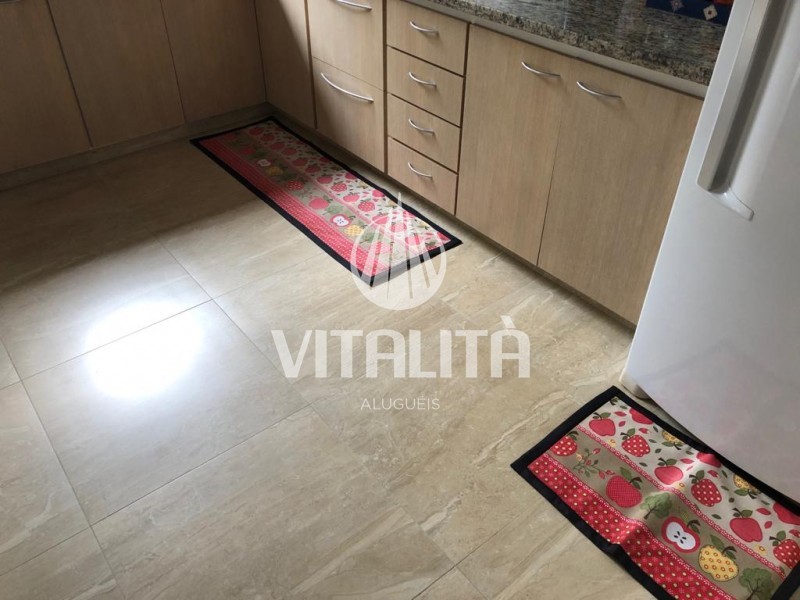 Casa à venda com 3 quartos, 182m² - Foto 9