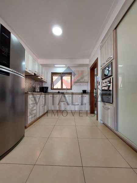 Apartamento à venda com 3 quartos, 142m² - Foto 27