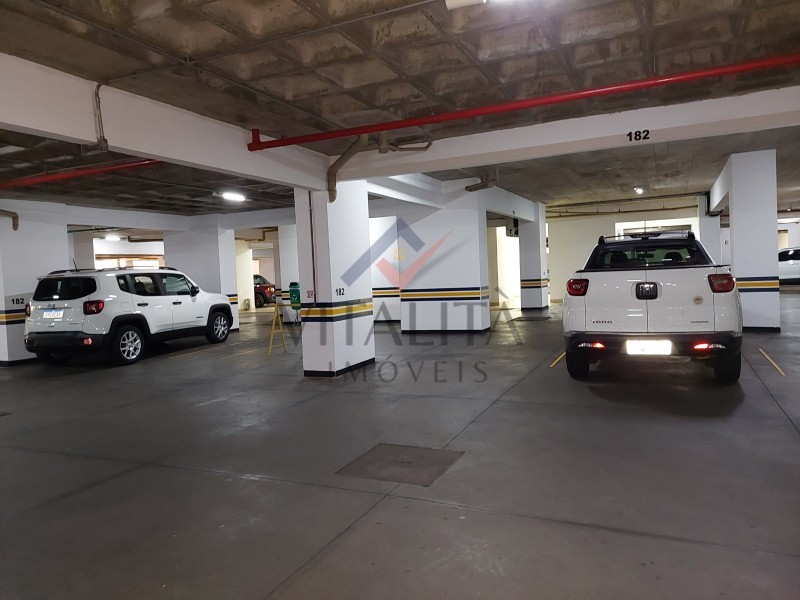Apartamento à venda com 3 quartos, 142m² - Foto 12