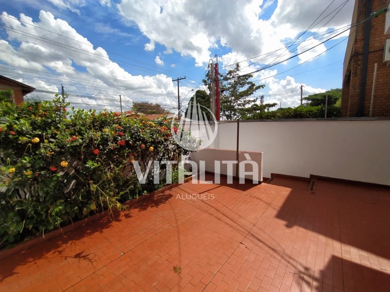 Casa para alugar com 3 quartos, 241m² - Foto 5