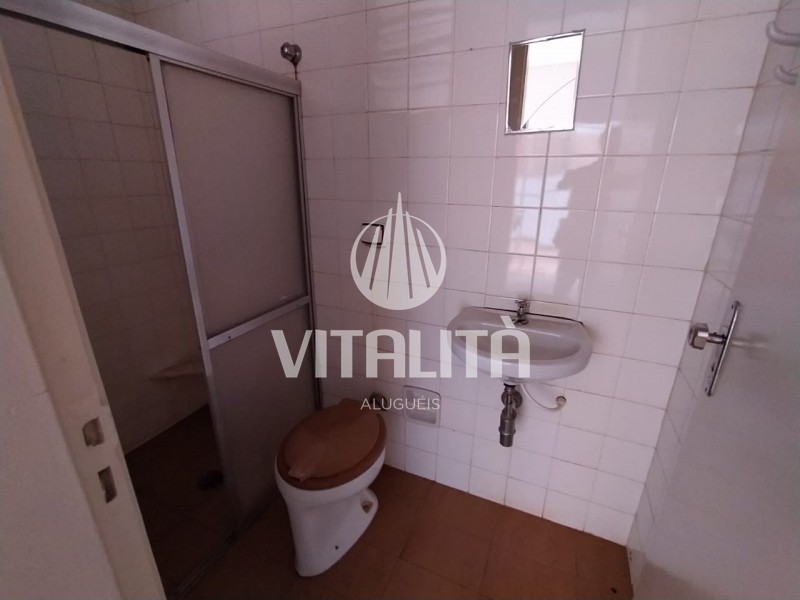 Casa para alugar com 3 quartos, 241m² - Foto 17