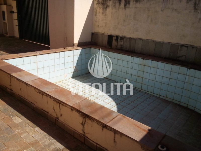 Casa à venda com 3 quartos, 190m² - Foto 9
