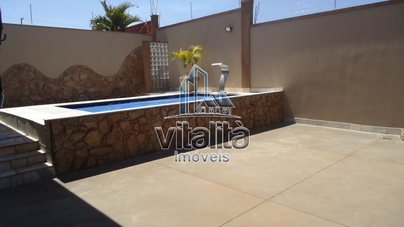Casa à venda com 3 quartos, 270m² - Foto 34