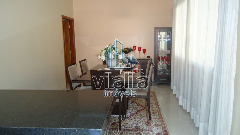 Casa à venda com 3 quartos, 270m² - Foto 21