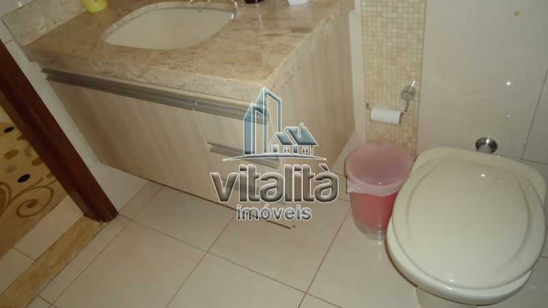 Casa à venda com 3 quartos, 270m² - Foto 28