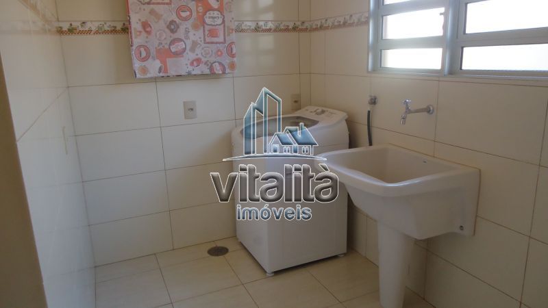 Casa à venda com 3 quartos, 270m² - Foto 18