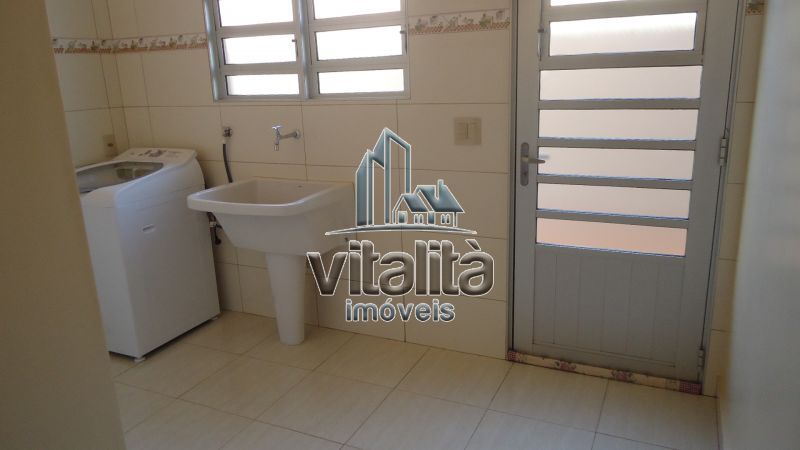 Casa à venda com 3 quartos, 270m² - Foto 37