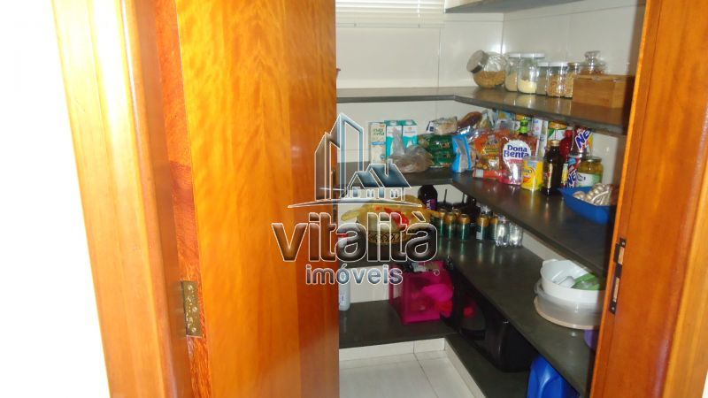 Casa à venda com 3 quartos, 270m² - Foto 36