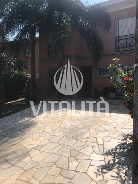Casa à venda com 3 quartos - Foto 1