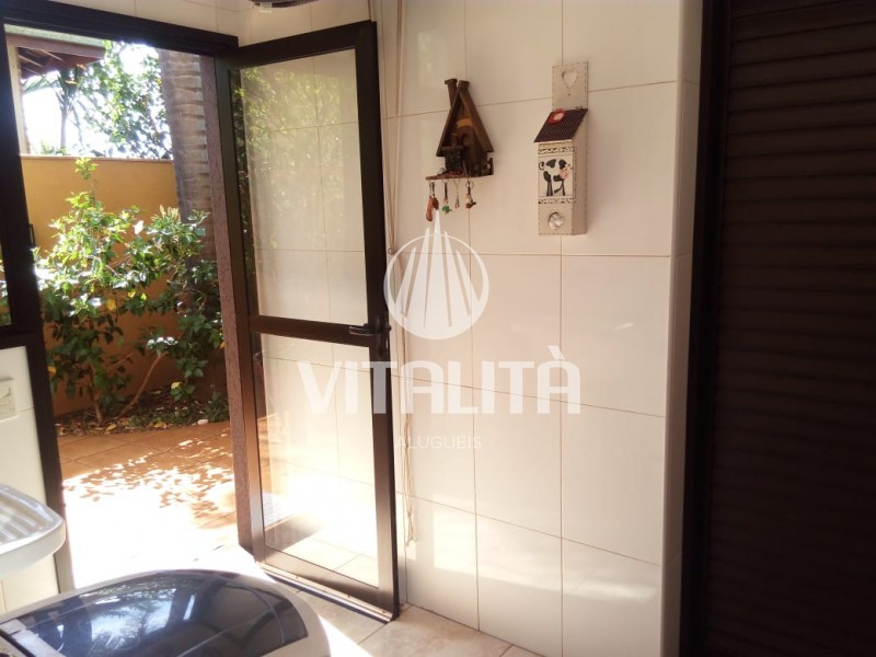 Casa à venda com 2 quartos, 330m² - Foto 22