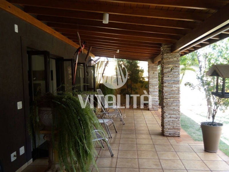 Casa à venda com 2 quartos, 330m² - Foto 17