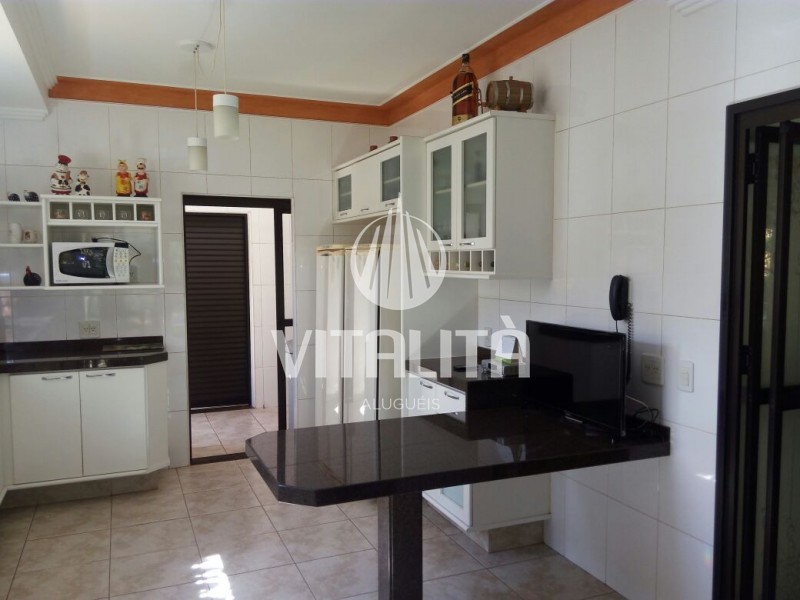 Casa à venda com 2 quartos, 330m² - Foto 20