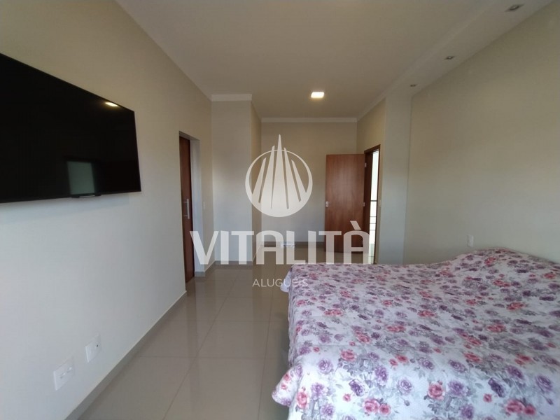 Casa à venda com 3 quartos, 226m² - Foto 27