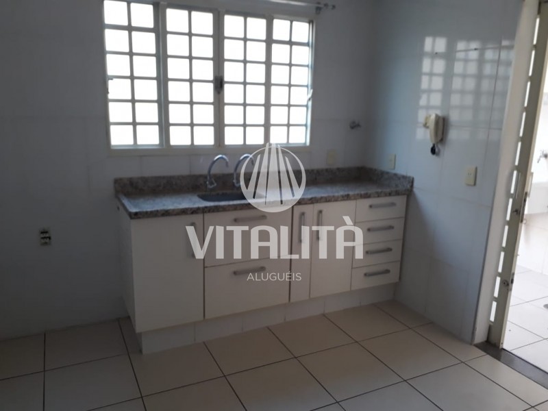 Casa, 3 quartos, 220 m² - Foto 9