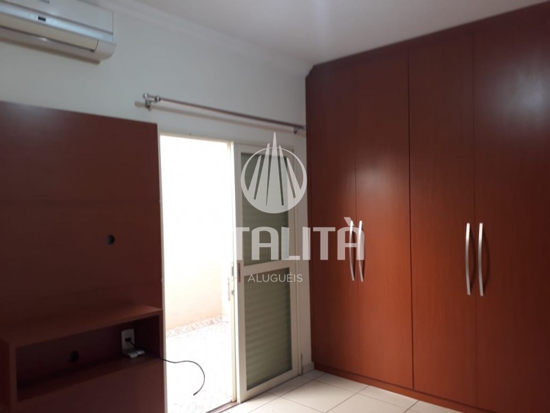 Casa, 3 quartos, 220 m² - Foto 14