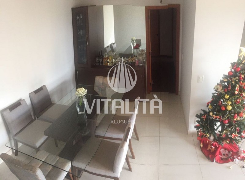 Apartamento à venda com 3 quartos, 114m² - Foto 2