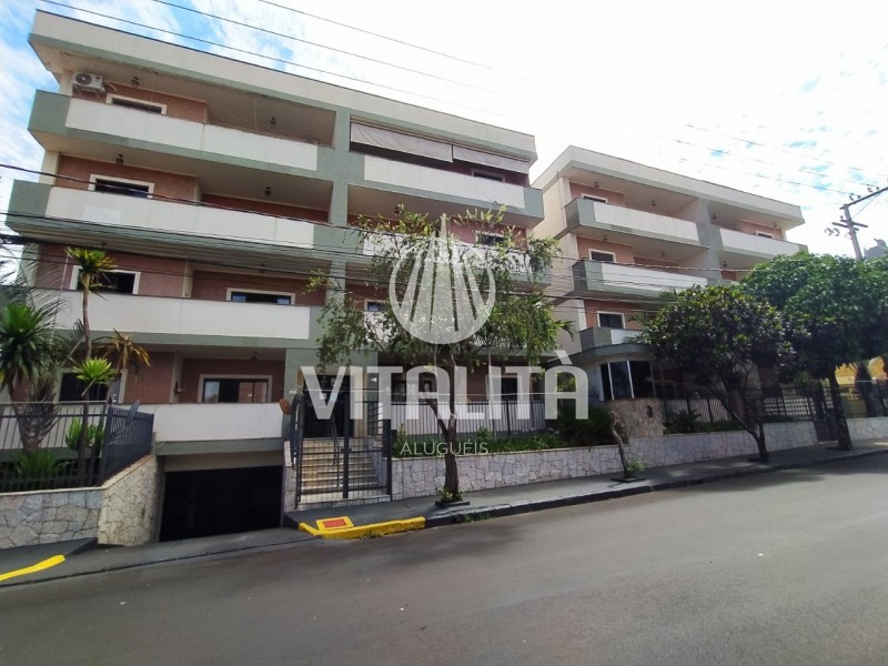 Apartamento à venda com 3 quartos, 110m² - Foto 1