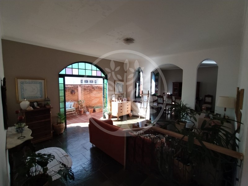 Casa, 3 quartos, 295 m² - Foto 1