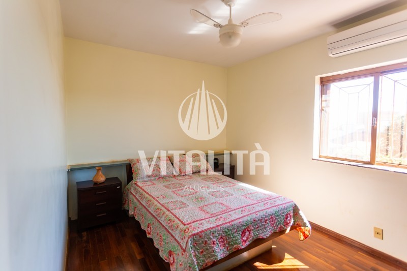 Casa à venda e aluguel com 3 quartos, 432m² - Foto 33