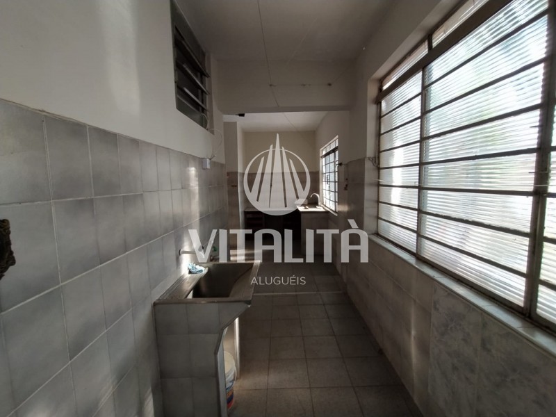 Apartamento para alugar com 3 quartos, 107m² - Foto 7