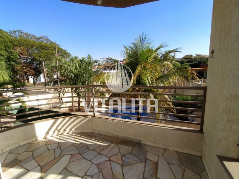 Casa à venda com 3 quartos, 300m² - Foto 23