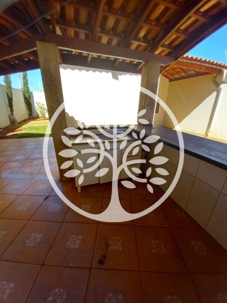 Casa à venda com 2 quartos, 150m² - Foto 5