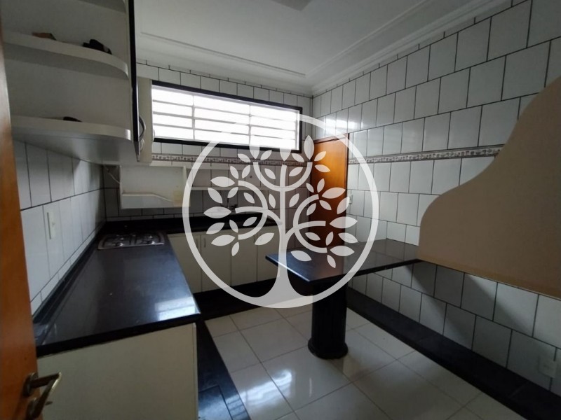 Casa à venda com 3 quartos, 164m² - Foto 5