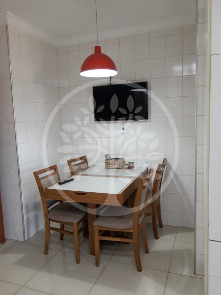 Apartamento à venda com 3 quartos, 122m² - Foto 7