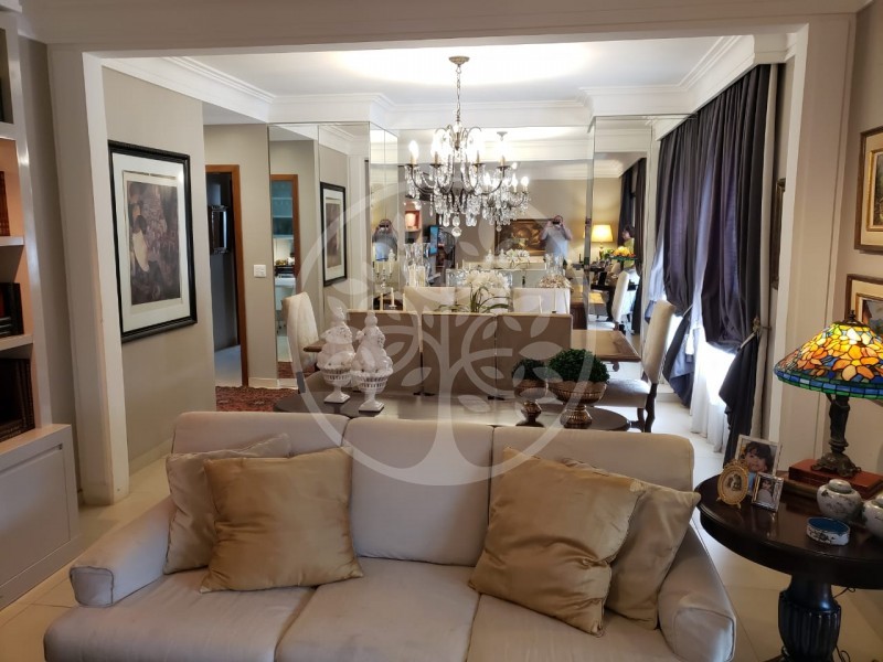Apartamento à venda com 3 quartos, 142m² - Foto 3