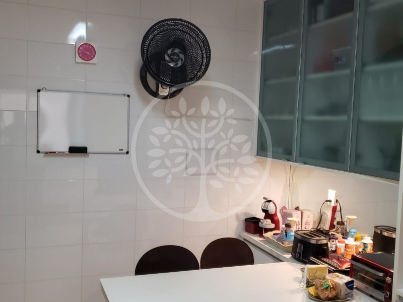Apartamento à venda com 3 quartos, 142m² - Foto 11