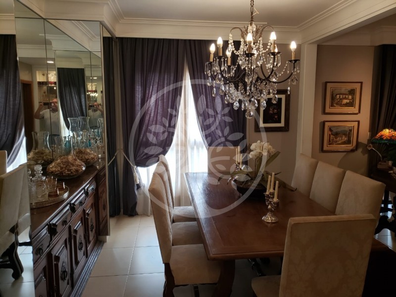 Apartamento à venda com 3 quartos, 142m² - Foto 1