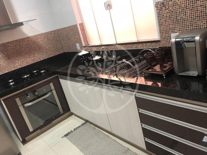 Casa, 3 quartos, 240 m² - Foto 9