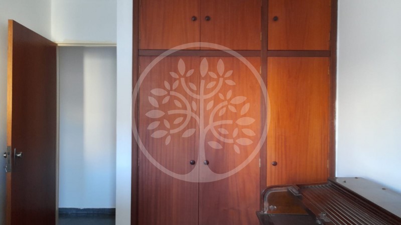 Apartamento à venda com 2 quartos, 72m² - Foto 9