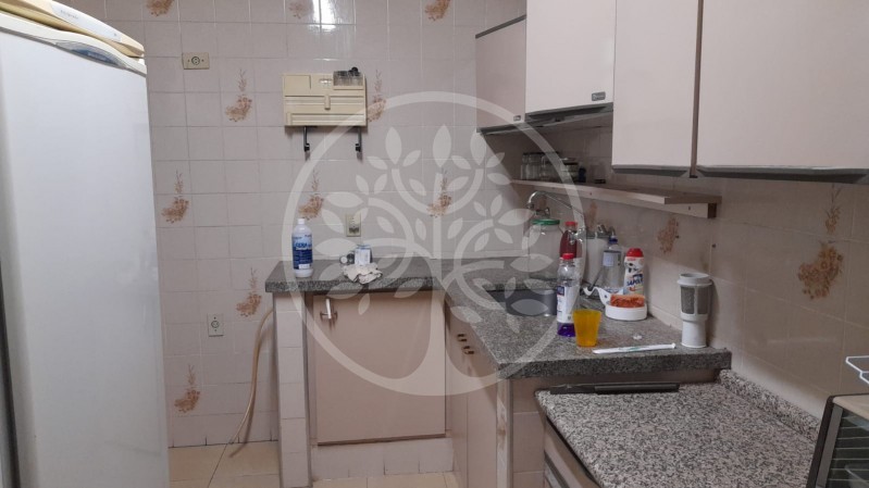 Apartamento à venda com 2 quartos, 72m² - Foto 5
