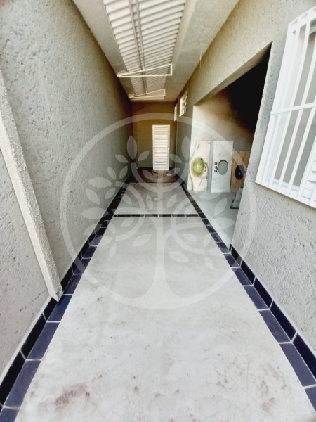 Casa à venda com 4 quartos, 160m² - Foto 23