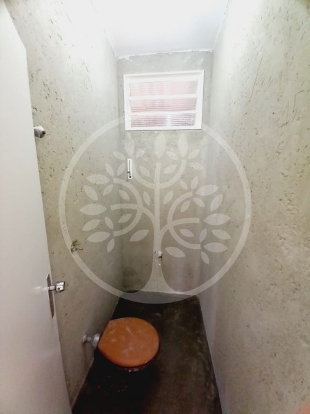 Casa à venda com 4 quartos, 160m² - Foto 13