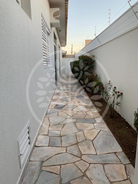 Casa, 4 quartos, 250 m² - Foto 14