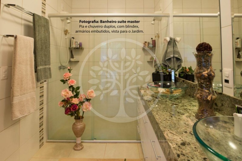 Chácara à venda com 5 quartos, 2400m² - Foto 8
