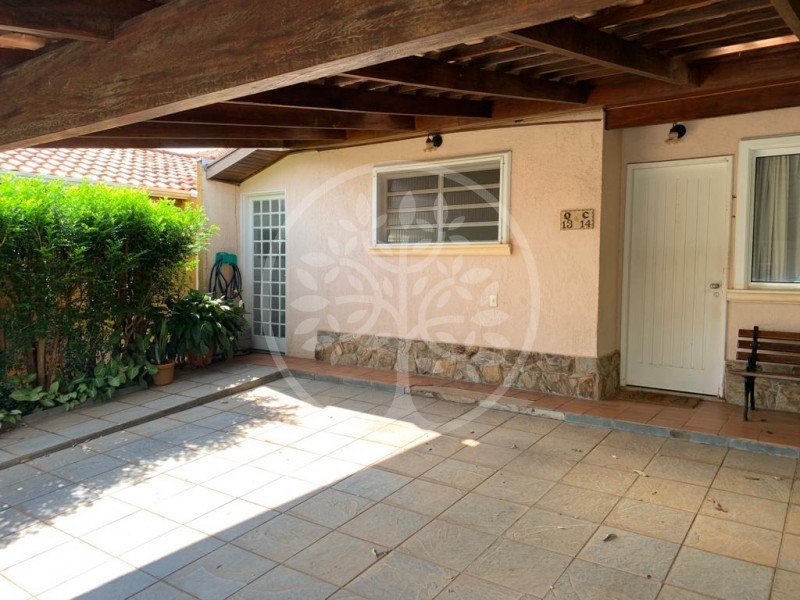 Casa à venda com 2 quartos, 160m² - Foto 8