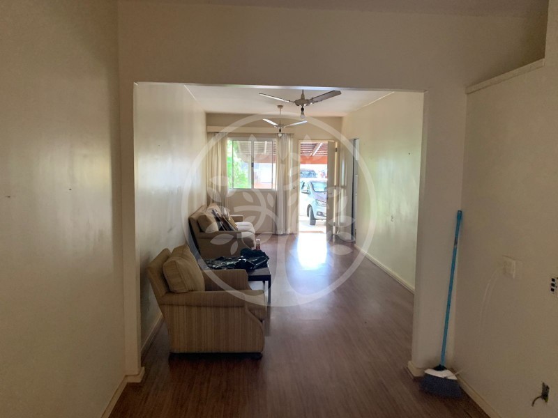 Casa à venda com 2 quartos, 160m² - Foto 11