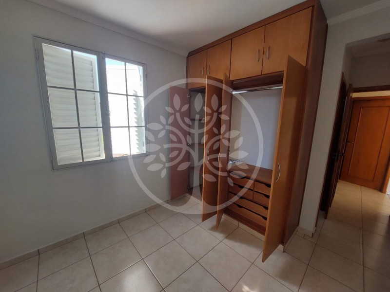 Apartamento à venda com 2 quartos, 68m² - Foto 8