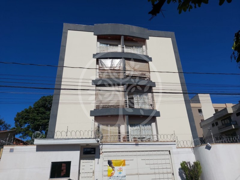 Apartamento à venda com 2 quartos, 68m² - Foto 24