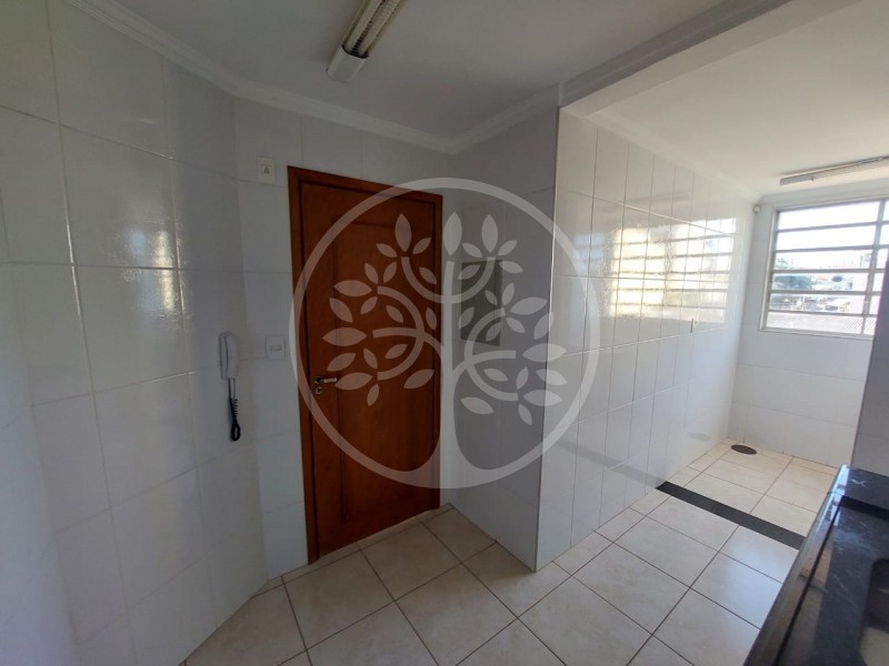 Apartamento à venda com 2 quartos, 68m² - Foto 15