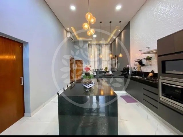 Casa, 3 quartos, 147 m² - Foto 1