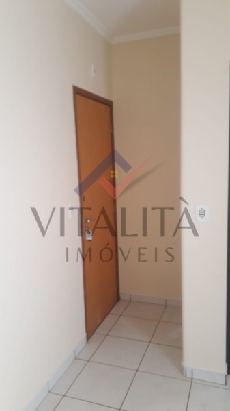 Apartamento para alugar com 1 quarto, 40m² - Foto 11